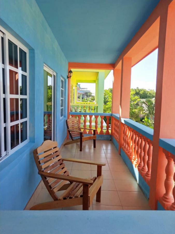 Sunshine View Hotel And Restaurant Коросаль Екстер'єр фото